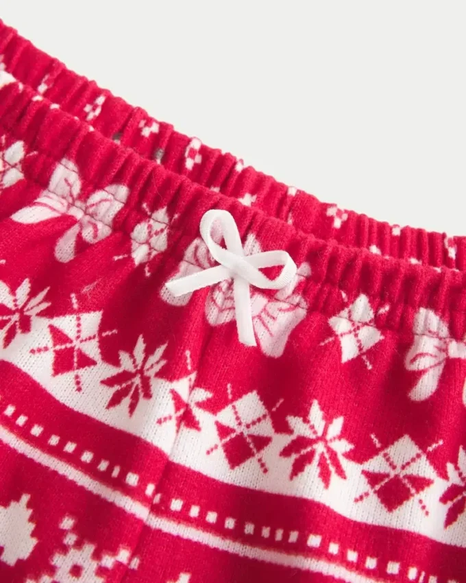 Always Cozy Langarm-Shirt mit Rundhalsausschnitt und Shorts im Set Always Cozy Langarm-Shirt mit Rundhalsausschnitt und Shorts im Set