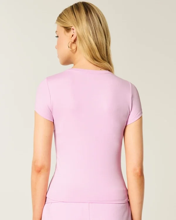 Baby-T-Shirt aus weichem, nahtlosem Stretchstoff Baby-T-Shirt aus weichem, nahtlosem Stretchstoff