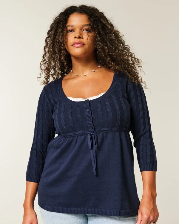 Babydoll-Pullover mit Zopfmuster Babydoll-Pullover mit Zopfmuster