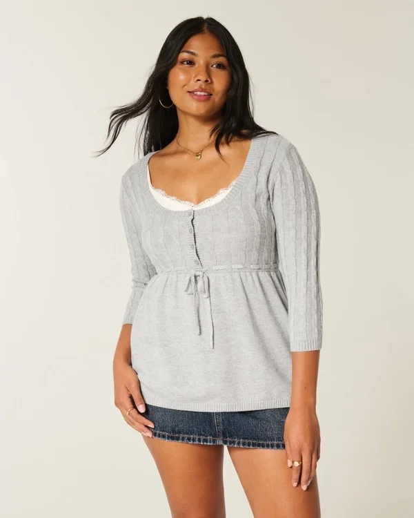 Babydoll-Pullover mit Zopfmuster Babydoll-Pullover mit Zopfmuster