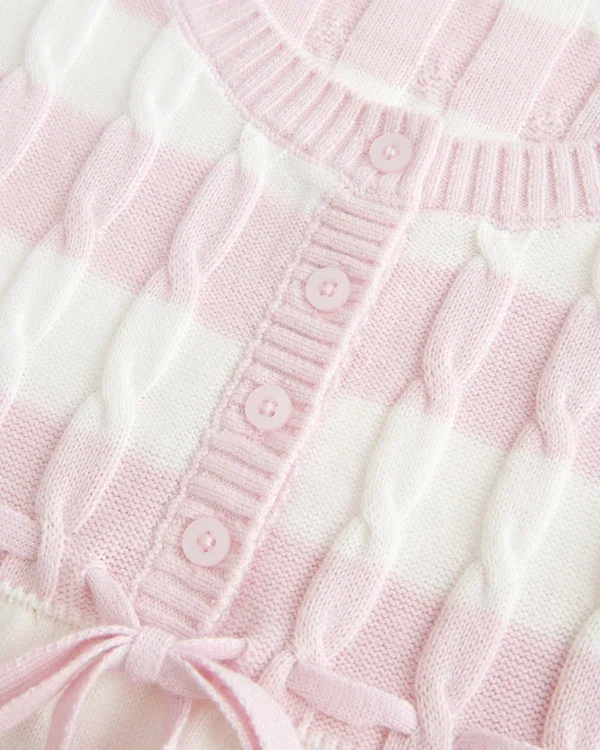 Babydoll-Pullover mit Zopfmuster Babydoll-Pullover mit Zopfmuster