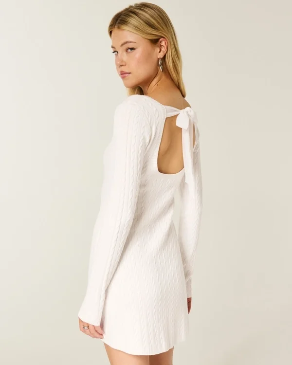 Babydoll-Strickminikleid mit Bindeband Babydoll-Strickminikleid mit Bindeband