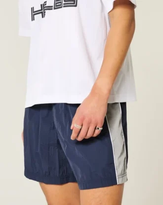 Baggy-Fußballshorts, mittellang