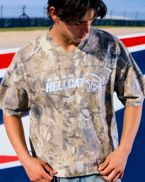 Baggy Heavyweight Crop Dodge Graphic Camo Tee Baggy Heavyweight Crop Dodge Graphic Camo Tee