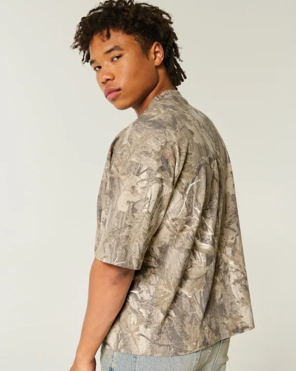 Baggy Heavyweight Crop Dodge Graphic Camo Tee Baggy Heavyweight Crop Dodge Graphic Camo Tee