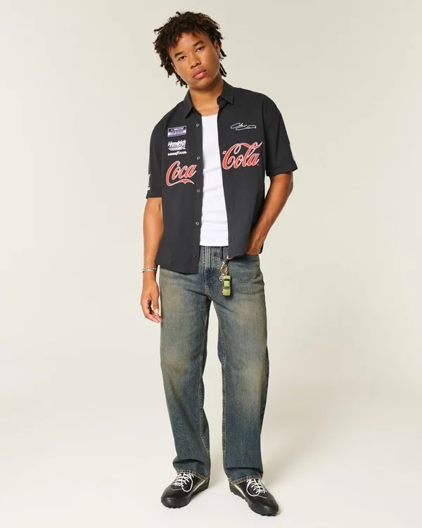 Baggy-Jeans in dunkler Waschung Baggy-Jeans in dunkler Waschung