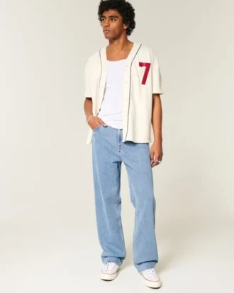 Baggy-Jeans mit Stickerei in mittlerer Waschung Baggy-Jeans mit Stickerei in mittlerer Waschung