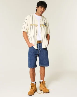 Baggy-Jeansshorts in mittlerer Waschung