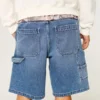Baggy-Jeansshorts in mittlerer Waschung
