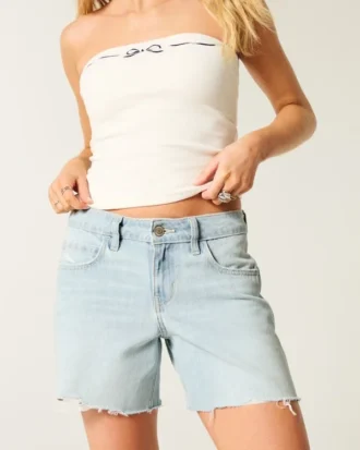Baggy-Jeansshorts mit niedriger Leibhöhe und heller Waschung, 5″