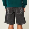 Baggy-Jeansshorts mit Tiger-Grafik Baggy-Jeansshorts mit Tiger-Grafik