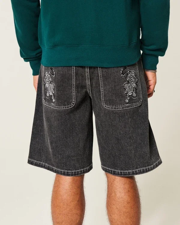 Baggy-Jeansshorts mit Tiger-Grafik Baggy-Jeansshorts mit Tiger-Grafik
