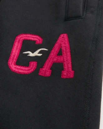 Baggy-Sweathose mit Vault Release-Logo-Grafik Baggy-Sweathose mit Vault Release-Logo-Grafik