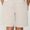 Über dem Knie endende Twill-Shorts zum Hineinschlüpfen Über dem Knie endende Twill-Shorts zum Hineinschlüpfen