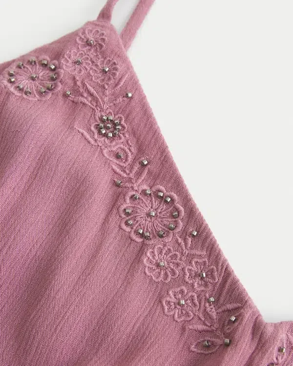 Besticktes Minikleid Besticktes Minikleid