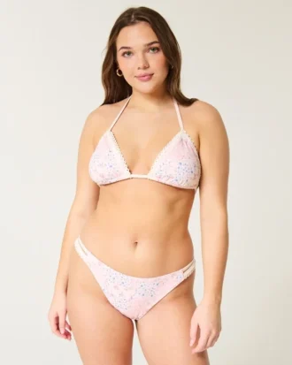 Bikini-Höschen im Cheeky-Stil mit hohem Beinausschnitt und Häkeloptik