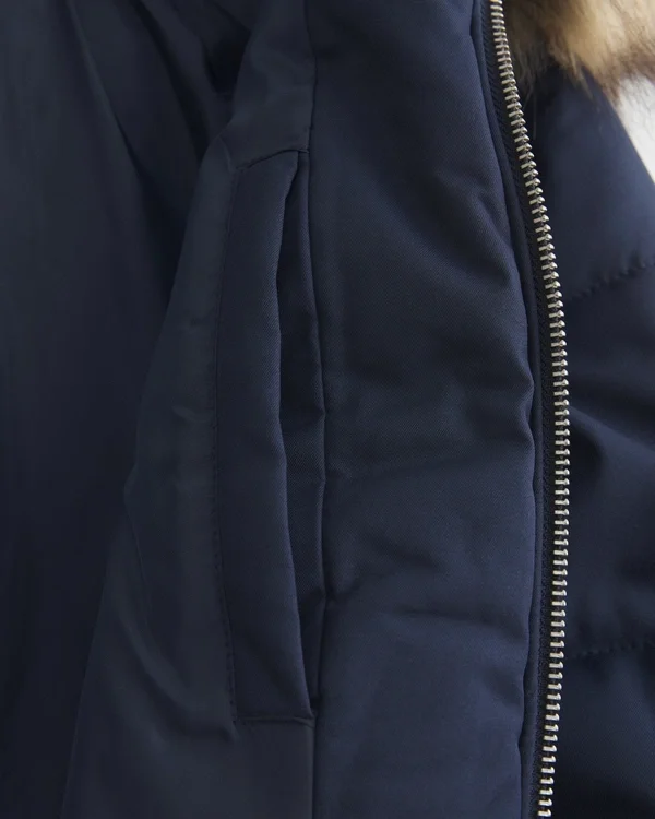 Bomberjacke mit Kunstfellbesatz Bomberjacke mit Kunstfellbesatz