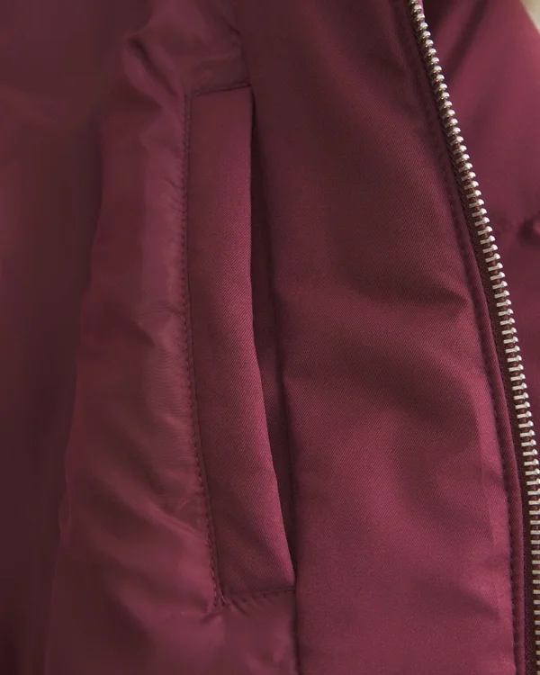 Bomberjacke mit Kunstfellbesatz Bomberjacke mit Kunstfellbesatz