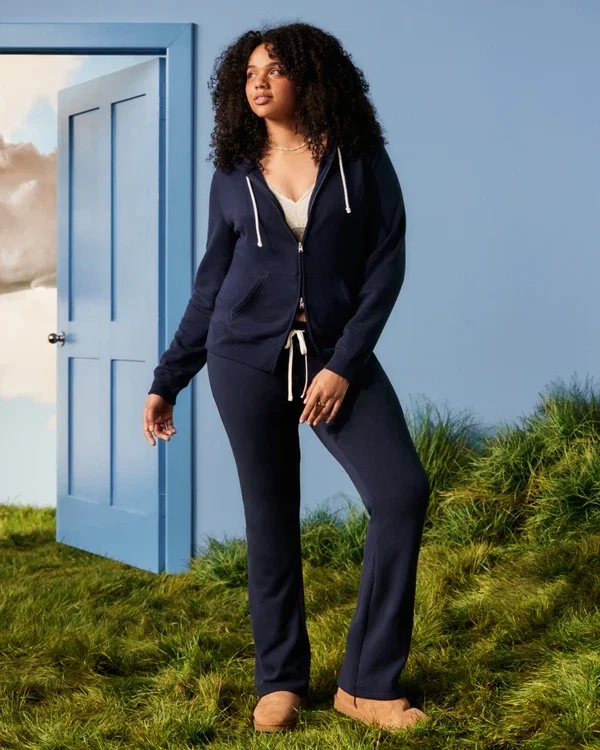 Bootcut-Jogginghose mit Nummerngrafik Bootcut-Jogginghose mit Nummerngrafik