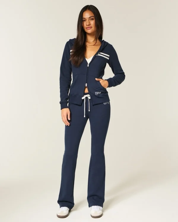 Bootcut-Jogginghose mit Nummerngrafik Bootcut-Jogginghose mit Nummerngrafik