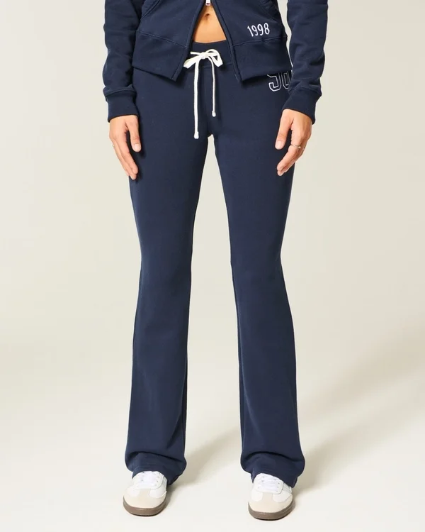 Bootcut-Jogginghose mit Nummerngrafik Bootcut-Jogginghose mit Nummerngrafik