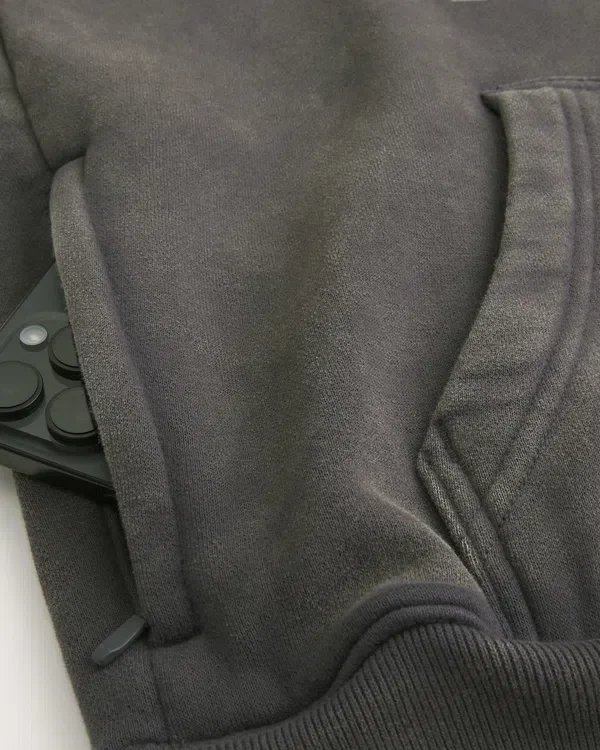 Boxy Forest Hills Athletics Grafik-Hoodie Boxy Forest Hills Athletics Grafik-Hoodie