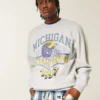 Boxy University of Michigan Wolverines Graphic Crew Sweatshirt