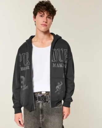 Boxy Zip-Up Purdue University Boilermakers Graphic Hoodie