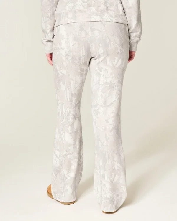 Camo Boot Sweatpants Camo Boot Sweatpants