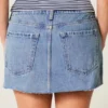 Curvy Low-Rise Mini-Skort aus mittelblauem Denim