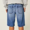 Dunkelblaue, superbaggy Jeansshorts
