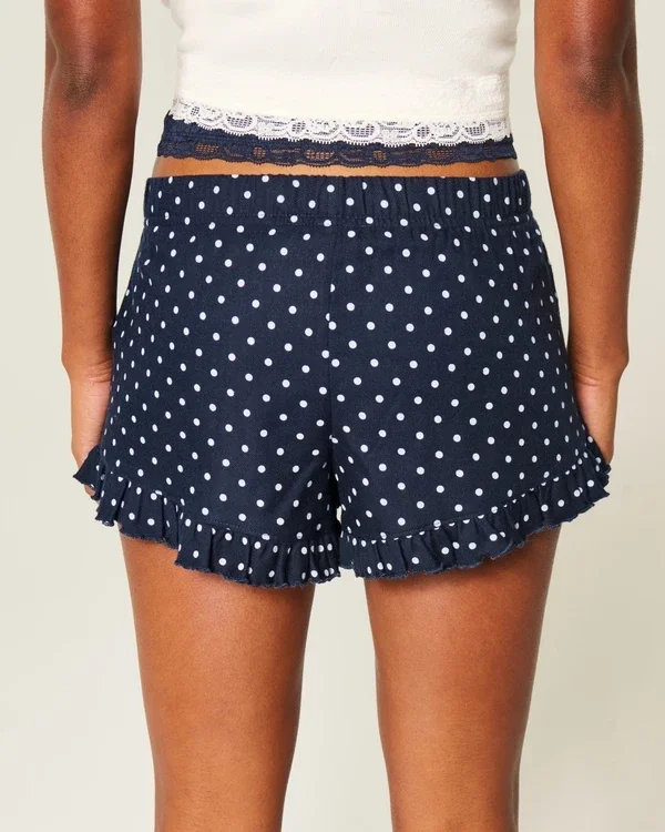 Flanell-Shorts mit Rüschen Flanell-Shorts mit Rüschen