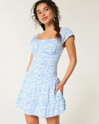 Flatterärmel-Skort-Kleid