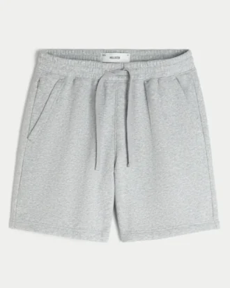 Fleece-Shorts über dem Knie
