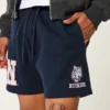 Fleece-Shorts mit UConn Huskies-Grafik, mittellang