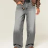 Gewaschene graue Super-Baggy-Jeans Gewaschene graue Super-Baggy-Jeans