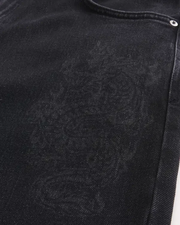 Gewaschene schwarze Baggy-Jeans mit Drachenmotiv Gewaschene schwarze Baggy-Jeans mit Drachenmotiv