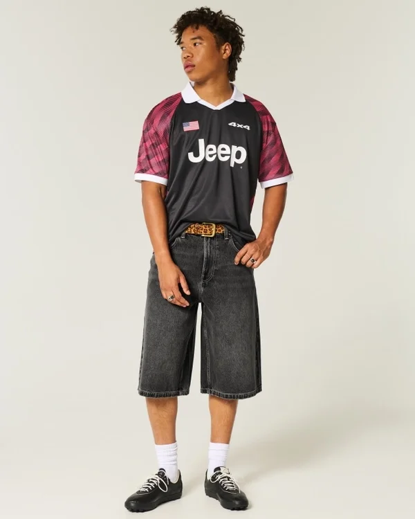 Gewaschene schwarze Denim-Halbhose Gewaschene schwarze Denim-Halbhose