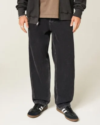 Gewaschene schwarze Skater-Baggy-Jeans mit Nähten