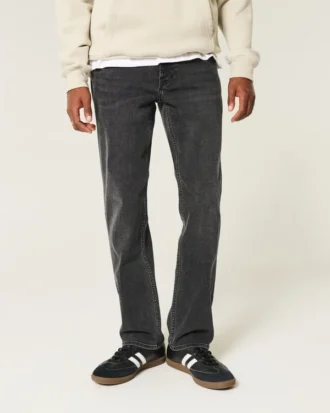 Gewaschene schwarze Straight-Jeans Gewaschene schwarze Straight-Jeans