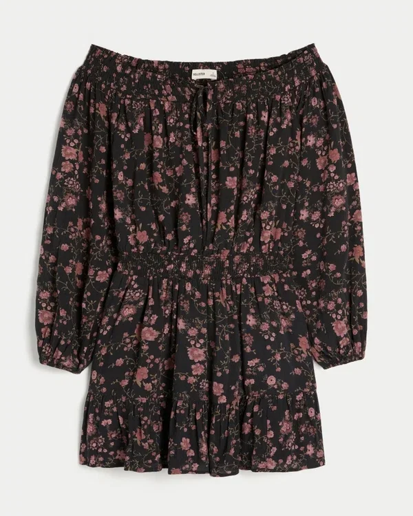 Gewebtes Kleid mit Schulterausschnitt Gewebtes Kleid mit Schulterausschnitt