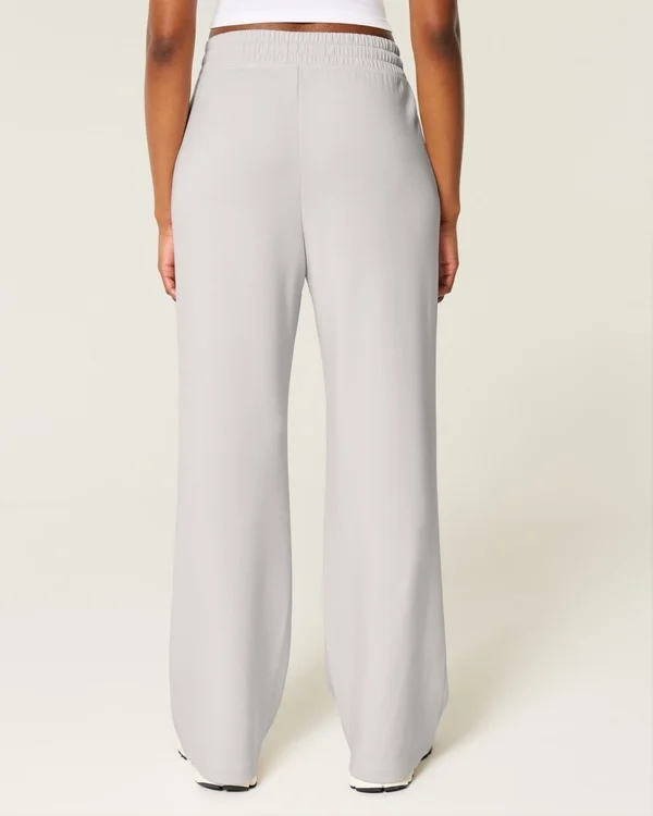 Gilly Hicks Active Cooldown Baggy Pants Gilly Hicks Active Cooldown Baggy Pants