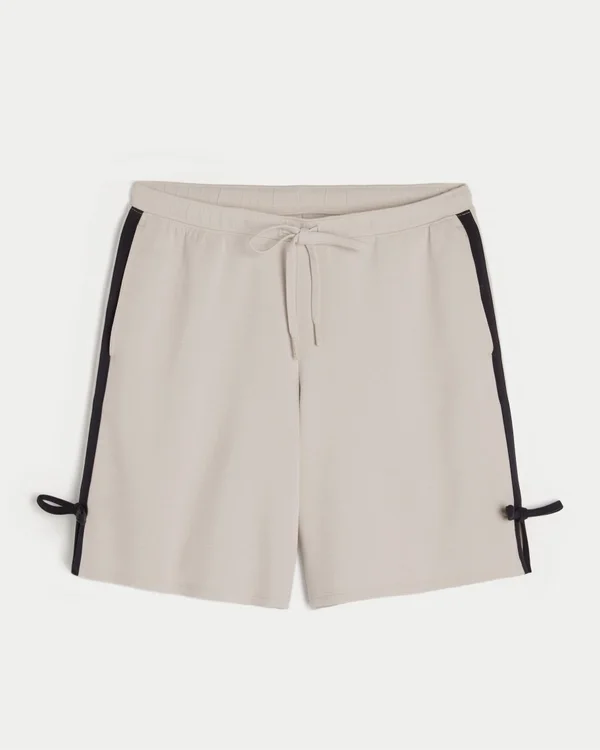 Gilly Hicks Active Cooldown Shorts mit seitlicher Schleife Gilly Hicks Active Cooldown Shorts mit seitlicher Schleife