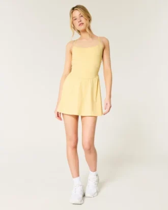 Gilly Hicks Active Kleid mit Riemchen am Rücken