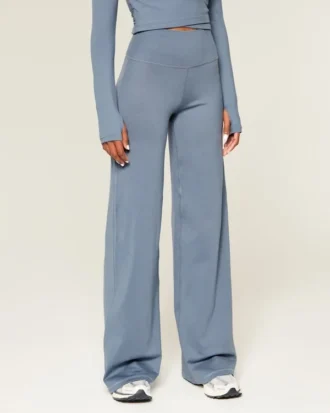 Gilly Hicks Active Recharge Hose mit weitem Bein