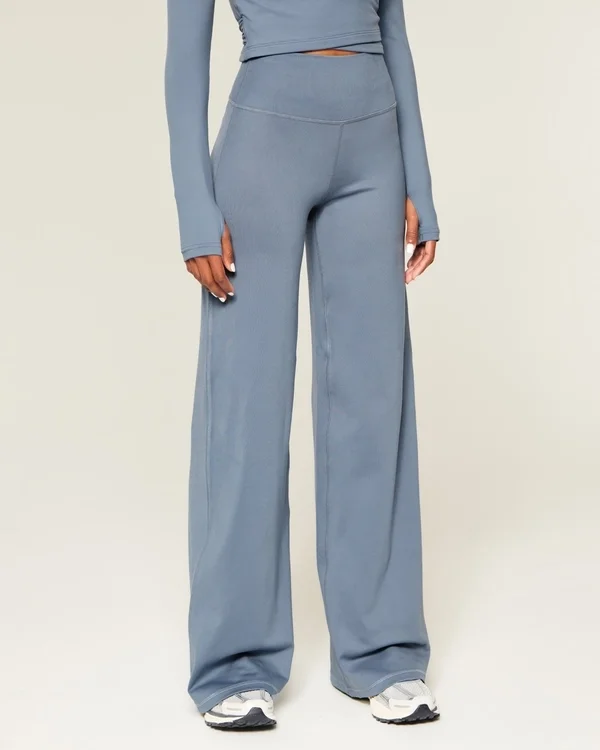 Gilly Hicks Active Recharge Hose mit weitem Bein Gilly Hicks Active Recharge Hose mit weitem Bein