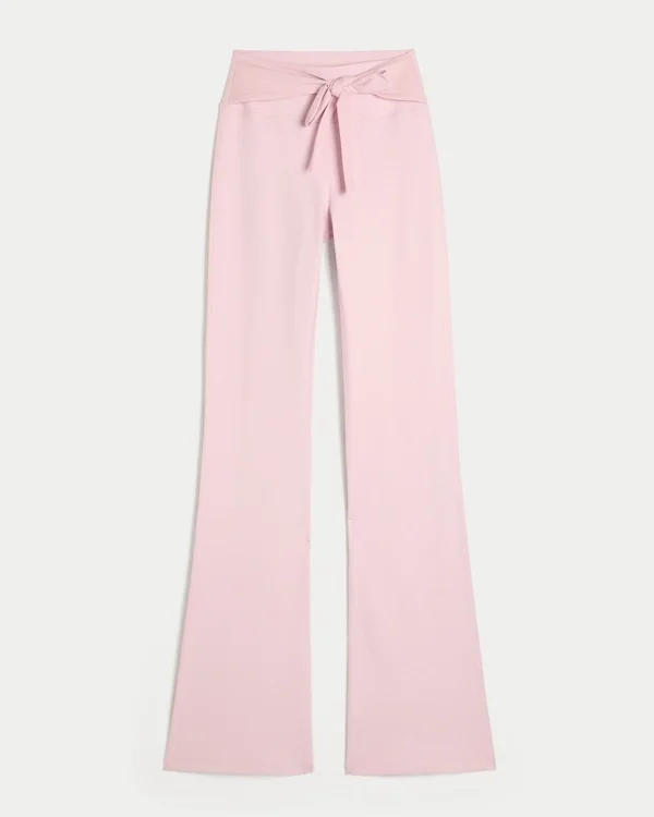 Gilly Hicks Active Recharge Leggings mit Bindegürtel und Bootcut-Bein Gilly Hicks Active Recharge Leggings mit Bindegürtel und Bootcut-Bein