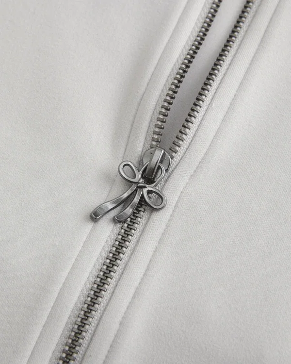 Gilly Hicks Active Recharge Slim & Snatched Full-Zip Gilly Hicks Active Recharge Slim & Snatched Full-Zip