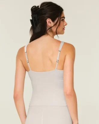 Gilly Hicks Active Recharge Sweetheart Tank Gilly Hicks Active Recharge Sweetheart Tank