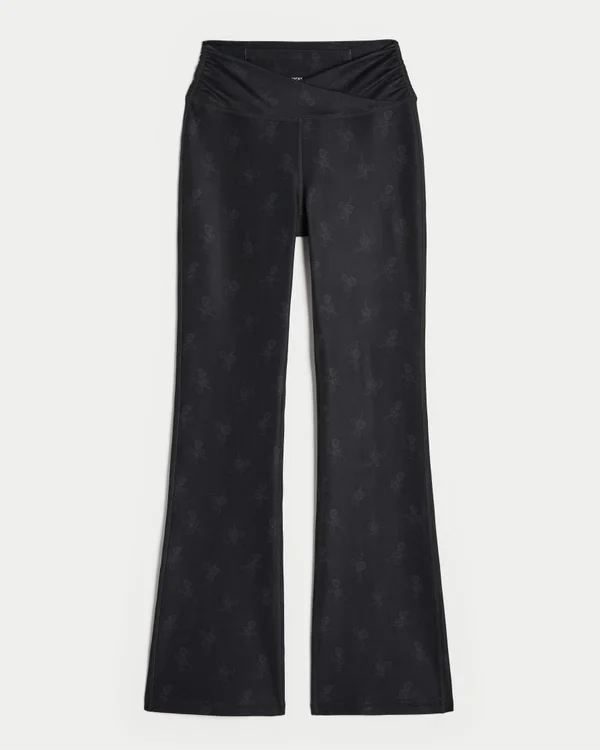 Gilly Hicks Active Recharge Wrap Boot Pants Gilly Hicks Active Recharge Wrap Boot Pants